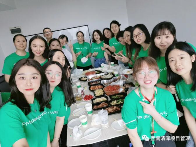太阳成集团122ccvip西南分公司团建
